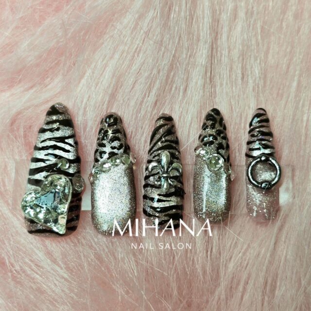⁡
オープンに向けて
定額デザイン準備中です💅

𓂃𓈒𓏸 MIHANA Nail Salon 𓏸𓈒𓂃
⁡
⁡📍西川口東口より徒歩5分

📢 ネイルモデル募集｜プレオープン限定キャンペーン

📅 2月7日（土）〜2月24日（火）
MIHANAネイルサロンでは正式オープンに先駆けて上記日程でプレオープンを実施いたします💅✨
サロンの雰囲気づくりや施術後のネイルの撮影にご協力いただきながら、特別価格で施術を体験していただける貴重な機会です📸

💰 プレオープン特別価格
・ワンカラー：¥2,500
・マグネット／フラッシュ：¥3,000
・カラーグラデーション：¥3,500
・フレンチ：¥4,500
・持ち込みデザイン：¥7,500
✨ 付替オフ無料
✨ 長さだし無料
✨ パーツ追加：¥100〜

プレオープンにご来店いただいたお客様には正式オープン後に使える10%OFFクーポンをプレゼント💗

🌿 モデル施術について
通常のサロン施術と同様に、丁寧かつ責任を持って施術を行います。

📩 ご予約方法
・お電話（11:00〜20:00）
・Instagram DM
📍 MIHANAネイルサロン
埼玉県川口市並木4-1-5 1F
西川口駅 東口より徒歩5分
🕒 営業時間：11:00〜20:00（最終受付19:00）
📞 TEL：080-7110-5763

皆さまのご来店を心よりお待ちしております。
一緒に素敵なネイルを作れることを楽しみにしております💖

#MIHANAネイルサロン #MIHANA
#NEWOPEN #新規オープン #プレオープン ネイルモデル募集 ネイルモデル ネイルサロン 西川口ネイルサロン 川口ネイル 韓国ネイル シンプルネイル nail nailsalon 내일 내일아트