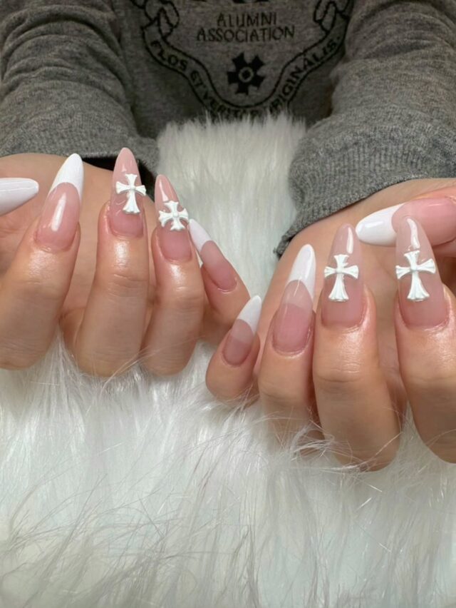 クロスパーツ×ホワイトフレンチ✝️

𝑻𝒉𝒂𝒏𝒌𝒔 𝒇𝒐𝒓 𝒄𝒐𝒎𝒊𝒏𝒈 ♡

Nails by Mihana.

◇MIHANA ネイルサロン◇
サロン情報・ご予約はプロフィールから ✧

#ネイル
#ネイルサロン
#ジェルネイル
#ネイルデザイン
#韓国ネイル