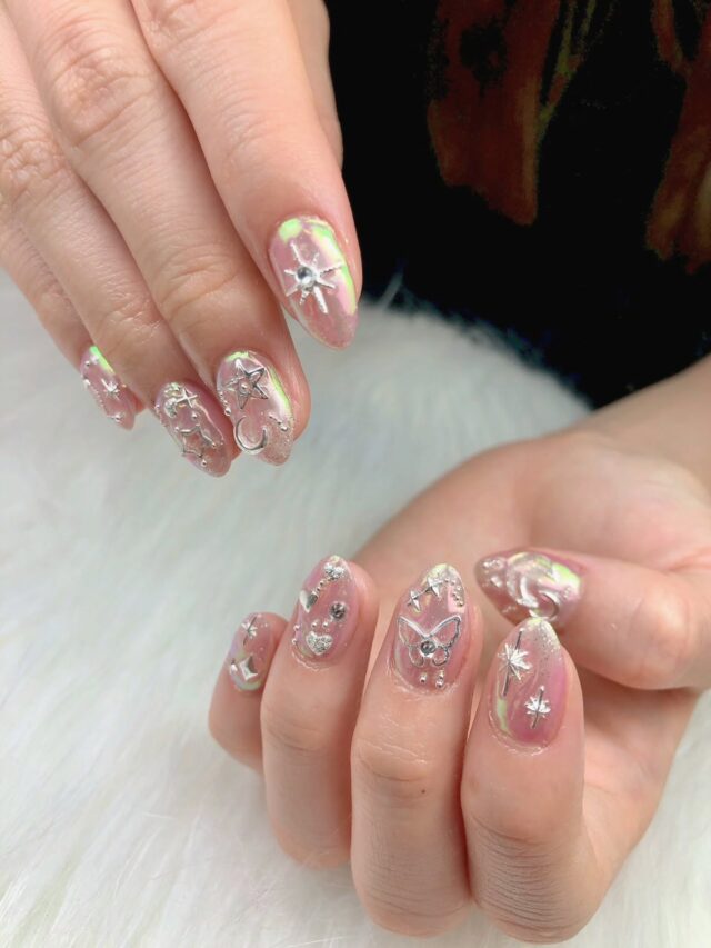 𝑻𝒉𝒂𝒏𝒌𝒔 𝒇𝒐𝒓 𝒄𝒐𝒎𝒊𝒏𝒈 ♡

Nails by Minh.

◇MIHANA ネイルサロン◇
サロン情報・ご予約はプロフィールから ✧

#ネイル
#ネイルデザイン
#韓国ネイル
#西川口ネイル
#nails