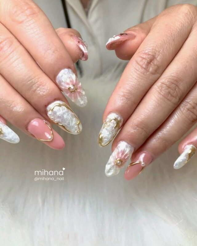 ♡ ⋆ ˚｡⋆୨୧˚

さくらアート🌸

Nails by minh.

#MIHANAネイルサロン 
@mihana_nail 

埼玉県川口市並木4-1-5 木村ビル1F 
（西川口駅 徒歩5分）

🕒 OPEN 11:00 / LAST 20:00 

📩 ご予約 / お問い合わせ 
・HotPepper 
・LINE公式 

※プロフィールURLからご予約いただけます 

#西川口ネイル #韓国ネイル 
#ワンホンネイル #ちゅるんネイル