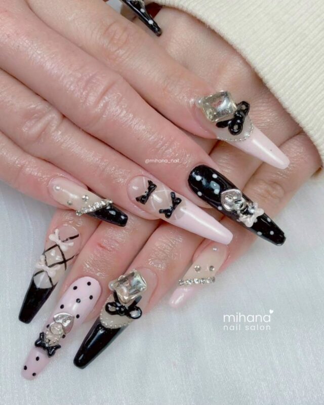 ♡ ⋆ ˚｡⋆୨୧˚

🫧 

Nails by minh.

#MIHANAネイルサロン 
@mihana_nail 

埼玉県川口市並木4-1-5 木村ビル1F 
（西川口駅 徒歩5分）

🕒 OPEN 11:00 / LAST 20:00 

📩 ご予約
・HotPepper 
・LINE公式 

※プロフィールURLからご予約いただけます 

#西川口ネイル #韓国ネイル 
#ワンホンネイル #ちゅるんネイル